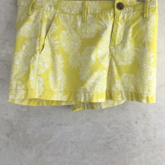 Old Navy Yellow White Pineapple Print Shorts Women's Size 0 - Picture 3 of 15